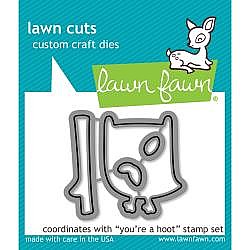 �� ������ ����� A HOOT -LAWN FAWN